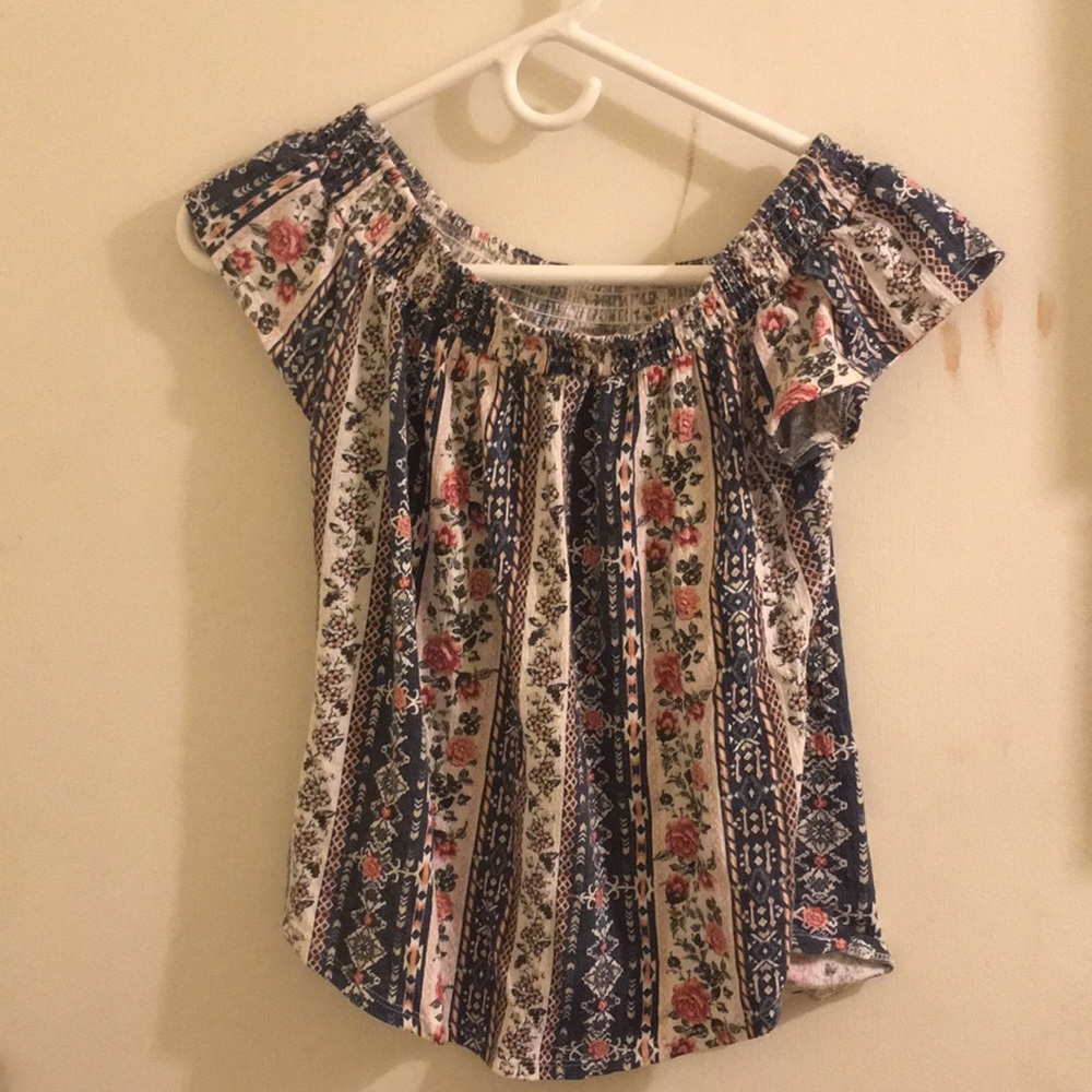 Multicolored off the shoulder rose design shirt